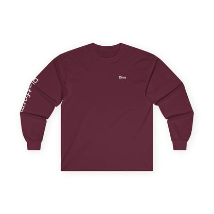Dive minimalist long sleeve tee | 'Platform' on Sleeve
